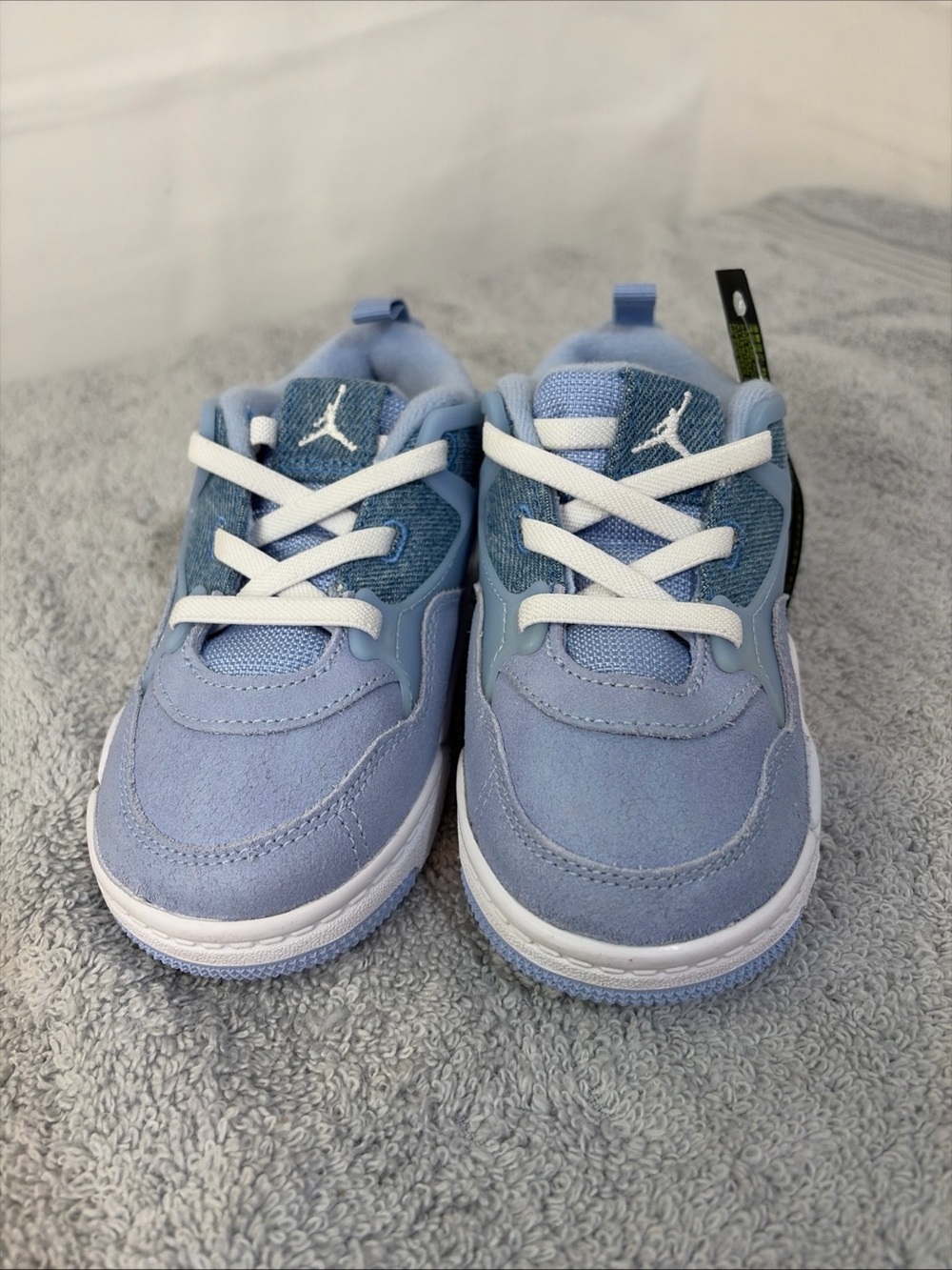 Jordan Kids RM Light Blue Low-Top Sneakers H2347-400 Brand New No box.Stk#EC0006